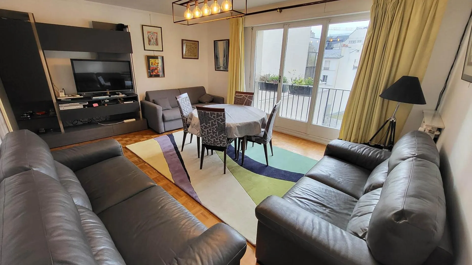 Paris, Bonne Nouvelle, 56m2 Apartment Paris